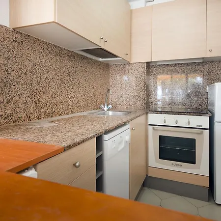 Miramar Apartment *